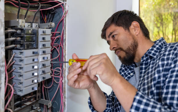 Best Affordable Emergency Electrician  in Westwood Shores, TX